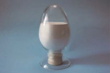 Aktiviran alumina prah